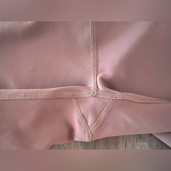 Lululemon InStill High-Rise Tight 25” Clay Brown Size 2 Yoga Sculpt Leggings - Picture 9 of 10